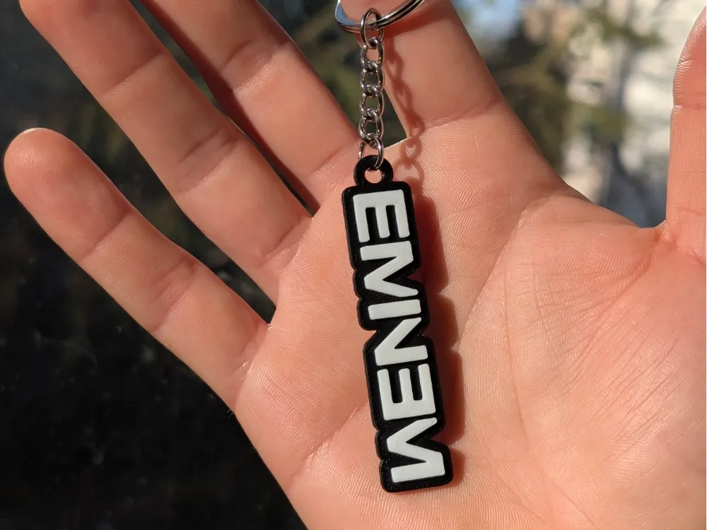 جاسوییچی امینم